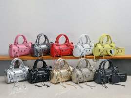 Picture of Balenciaga Handbags _SKUfw177416661fw